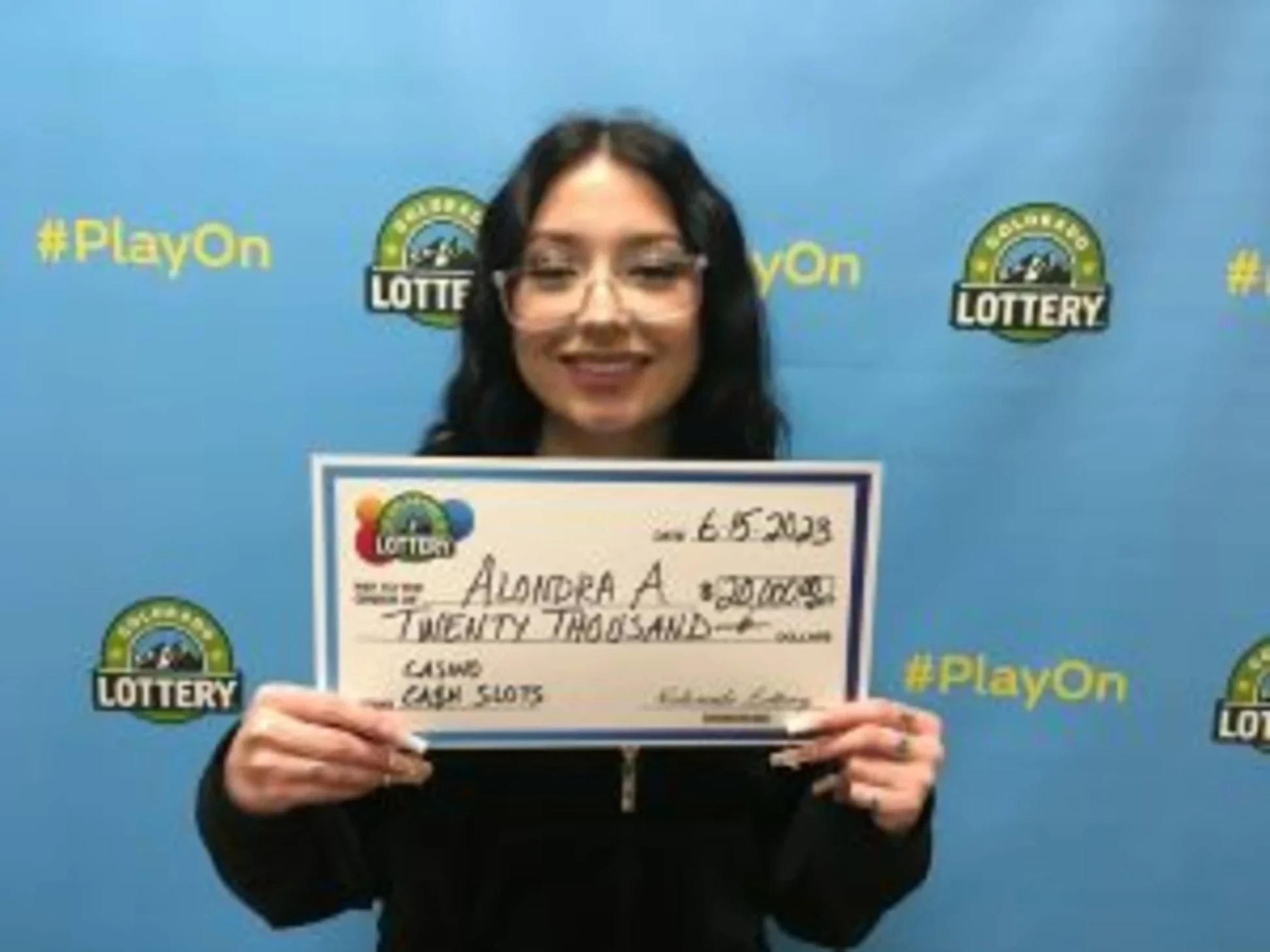 Alondra A. 刮中了 2 万美元的奖金！
